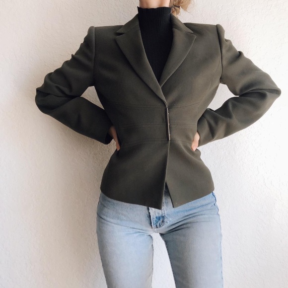 Chic Calvin Klein Blazer - Picture 2 of 4